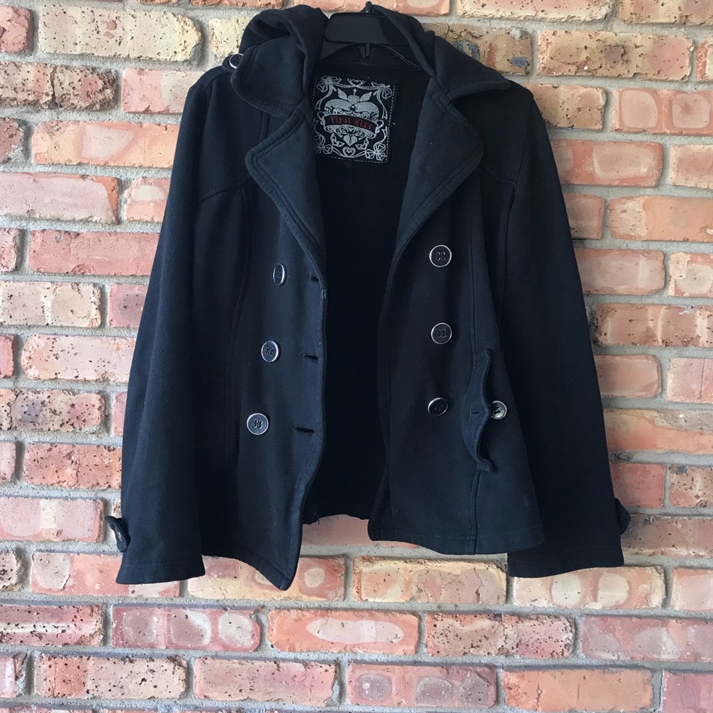 Button Down Coat with Hoodie Size Medium Great Conditions